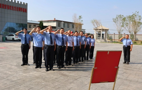 市检察院开展“缅怀革命先烈 永葆军人...